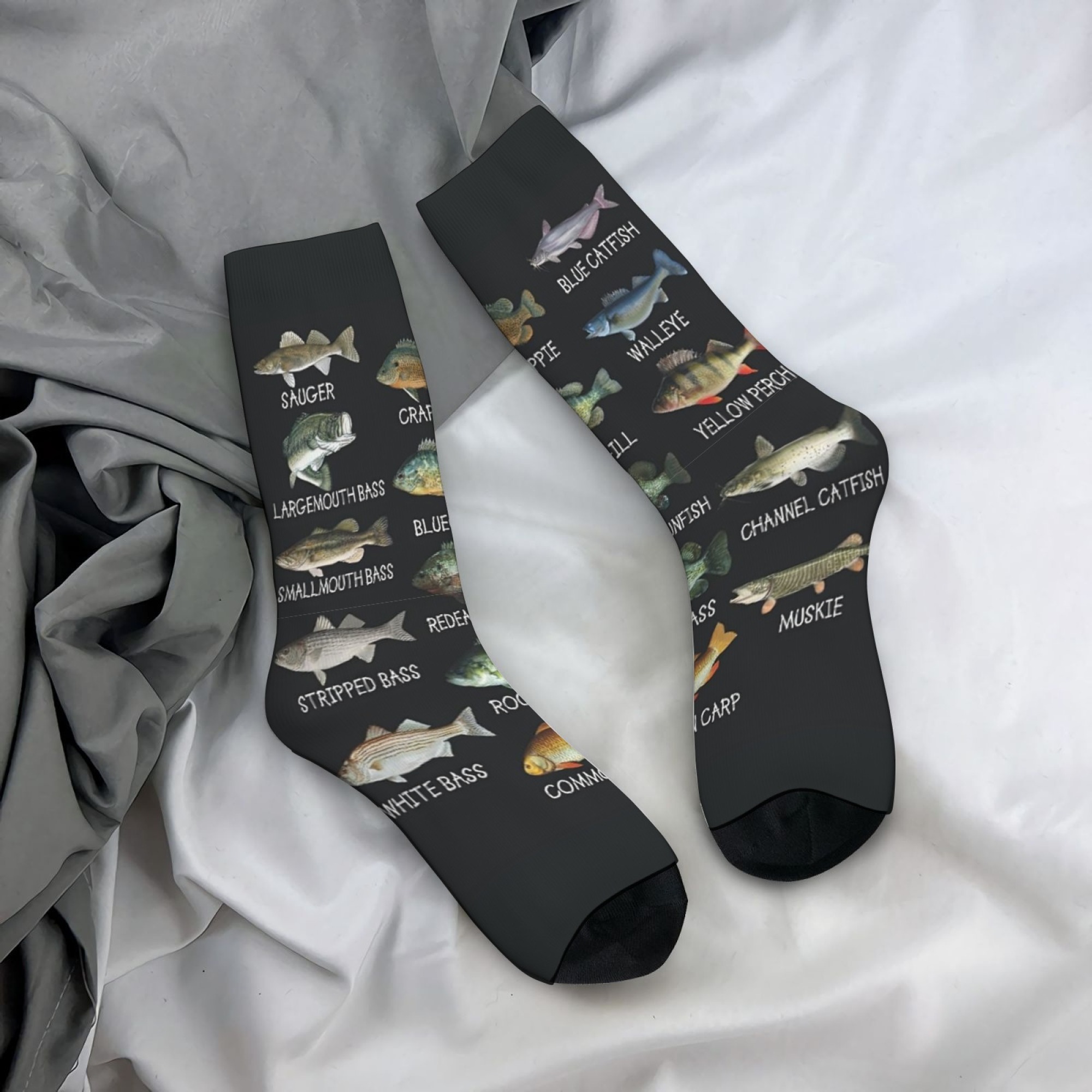 Outdoor Adventure Youtube - Freshwater Fish Illustration Printed Men's Socks