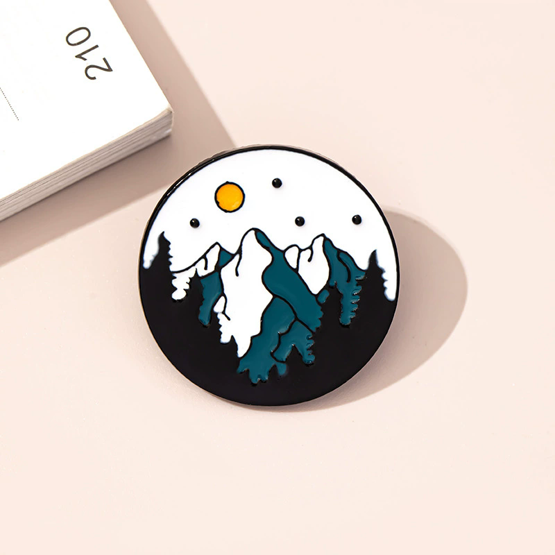 Outdoor Adventure Enamel Pins  - Outdoor Adventure Friends 评论和价格