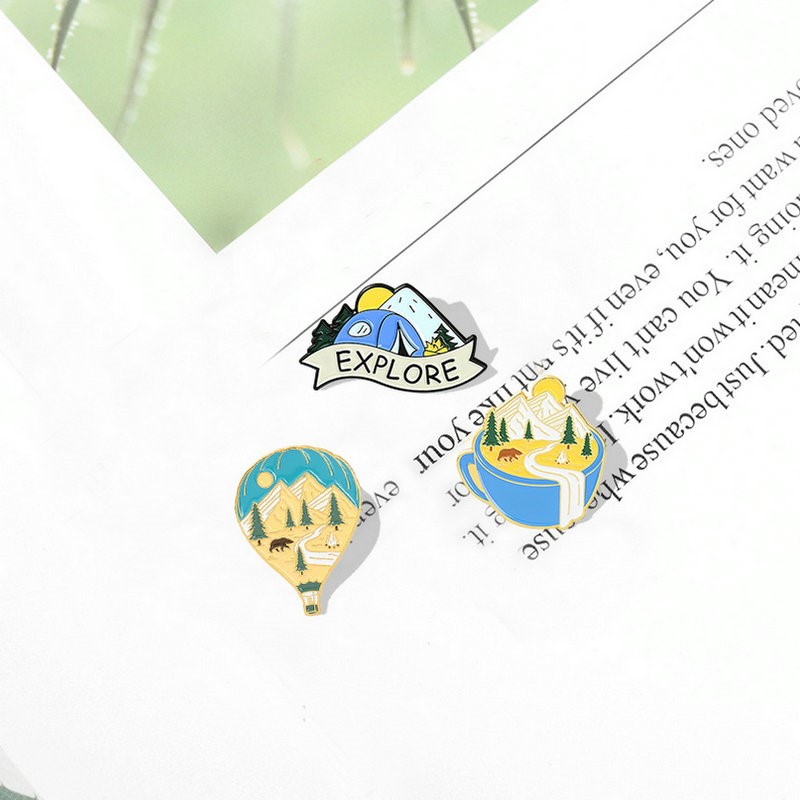 Camping Adventure Enamel Pins  - Outdoor Adventure Friends 评论和价格