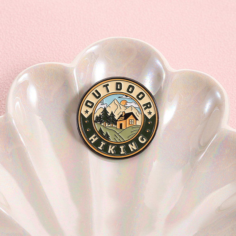 Outdoor adventure style badges - Outdoor Adventure Friends 评论和价格