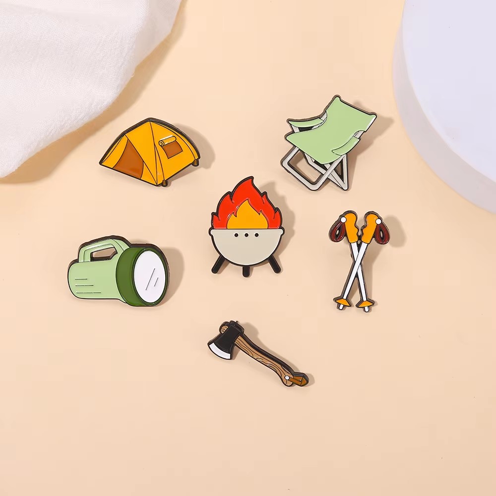 Outdoor Adventure Enamel Pins  - Outdoor Adventure Friends 评论和价格