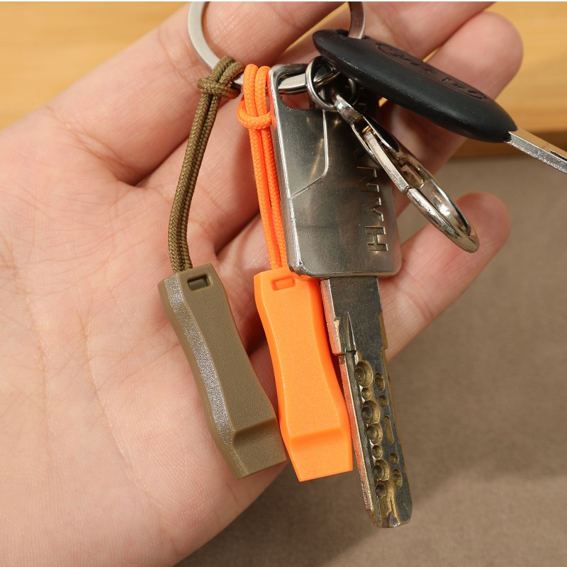 Outdoor Survival Whistle Campi - Outdoor Adventure Backpack 评论和价格